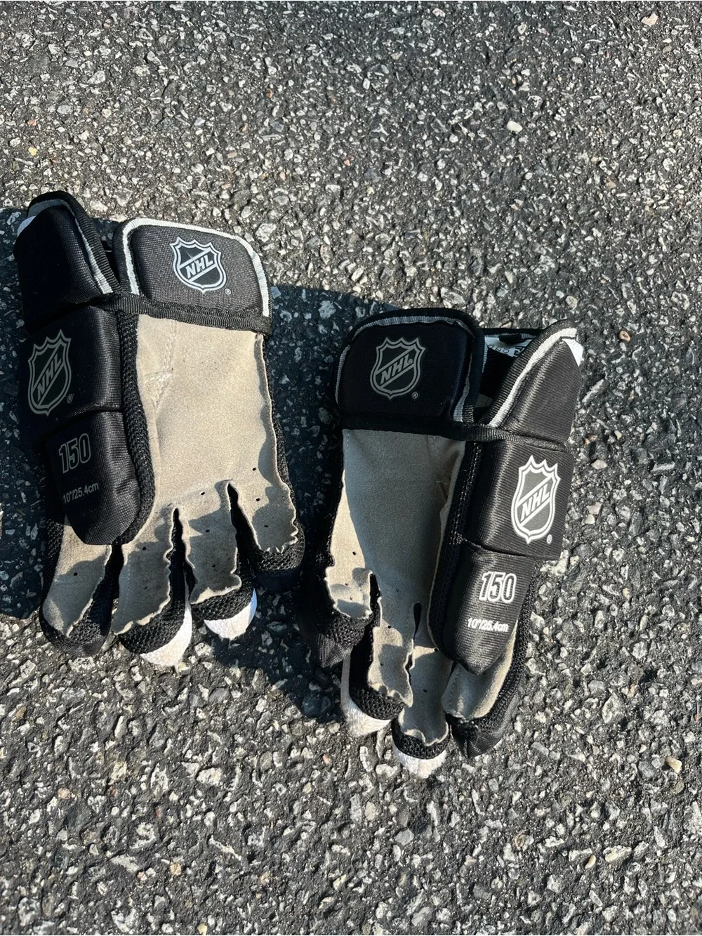 Franklin Kids Black & White Mittens - Padded Outdoor Gloves